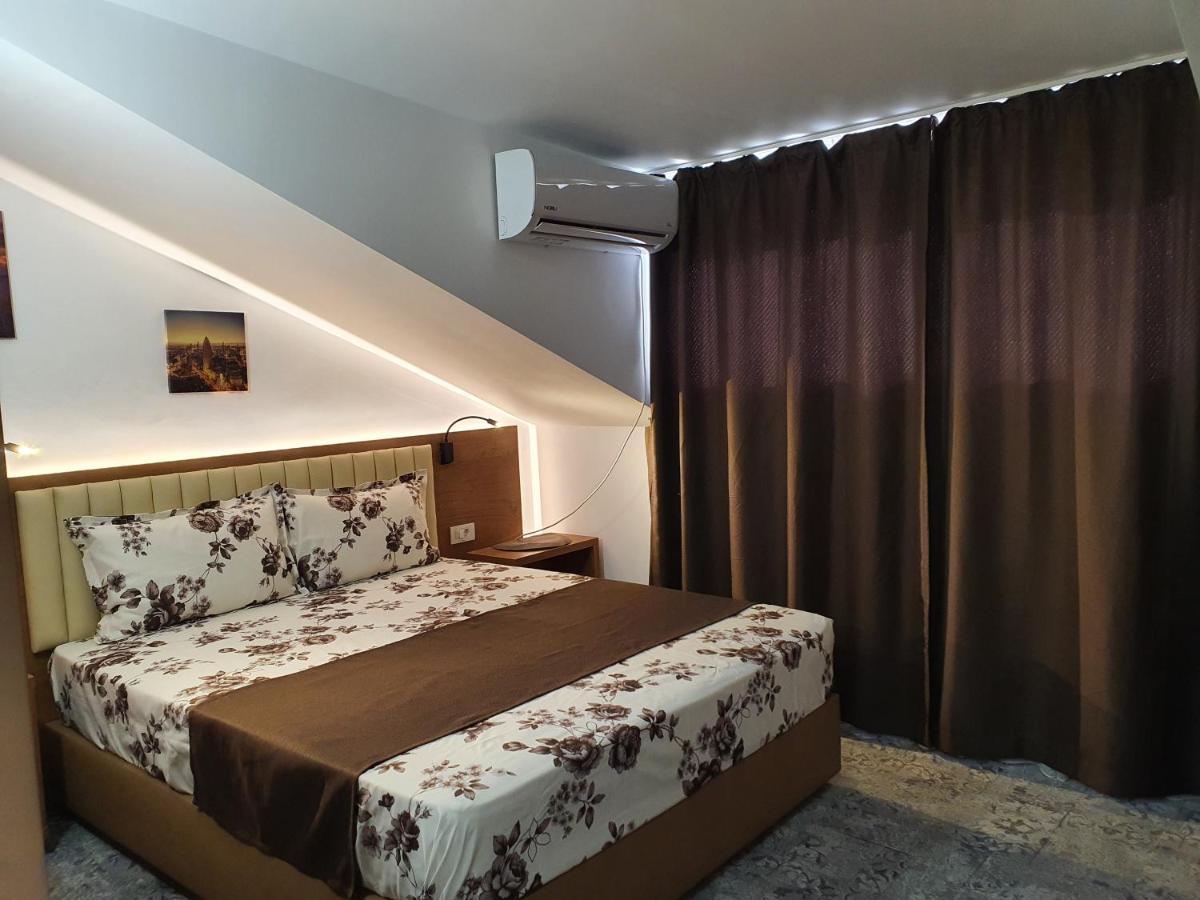 Stay Inn Rediu Valea Lupului  Екстер'єр фото