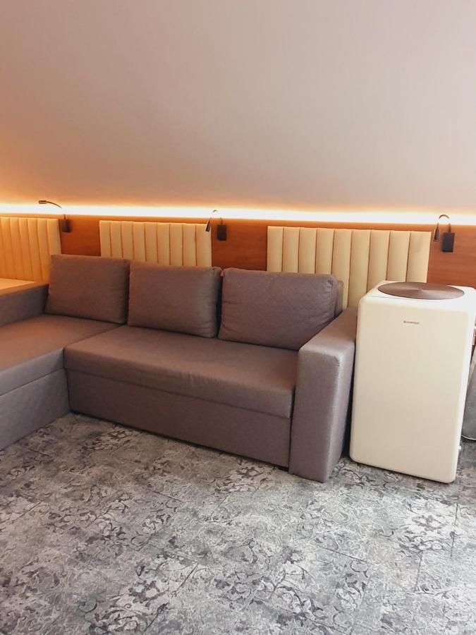 Stay Inn Rediu Valea Lupului  Екстер'єр фото