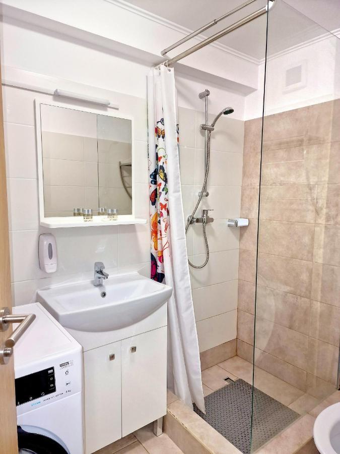 Stay Inn Rediu Valea Lupului  Екстер'єр фото